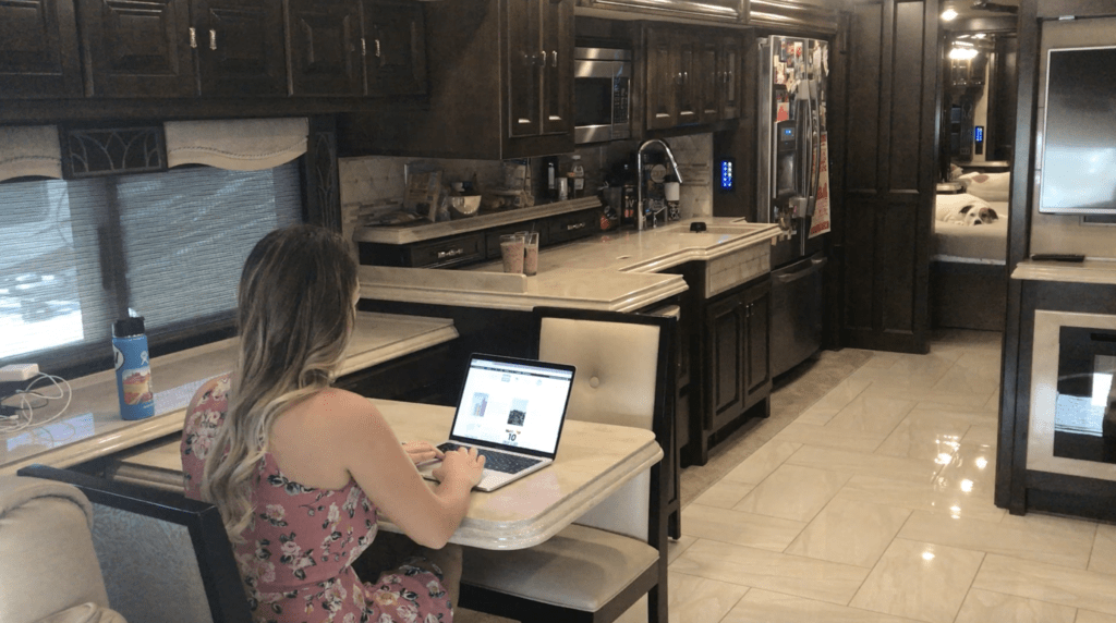 Why I Love Living In A Vehicle - Living In A Camper Is Amazing!