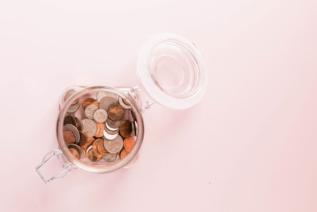 Living paycheck to paycheck no savings